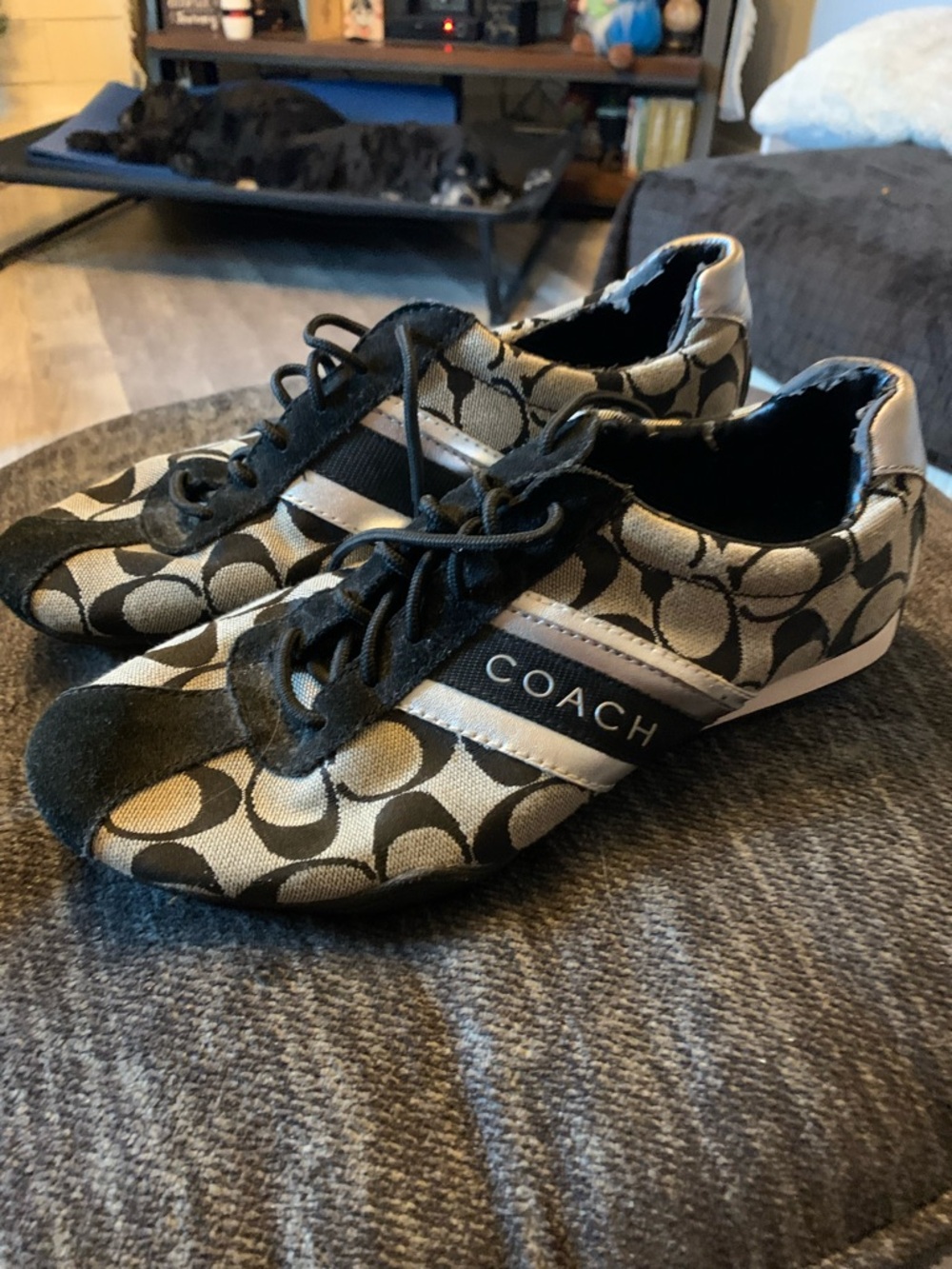 Coach Womens Signature C Lace-Up Sneakers in Black and Grey - Picture 2 of 6